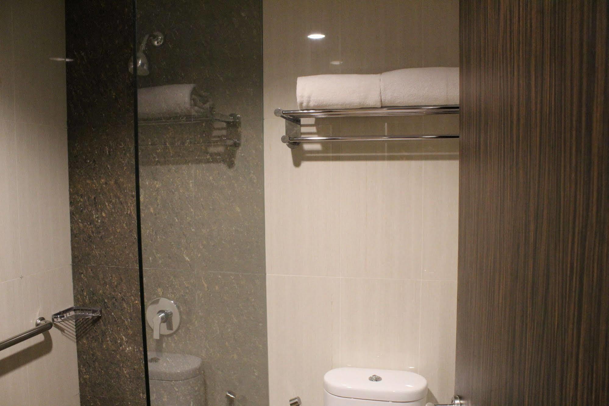 The Atrium Hotel & Resort Yogyakarta Melati Exterior foto